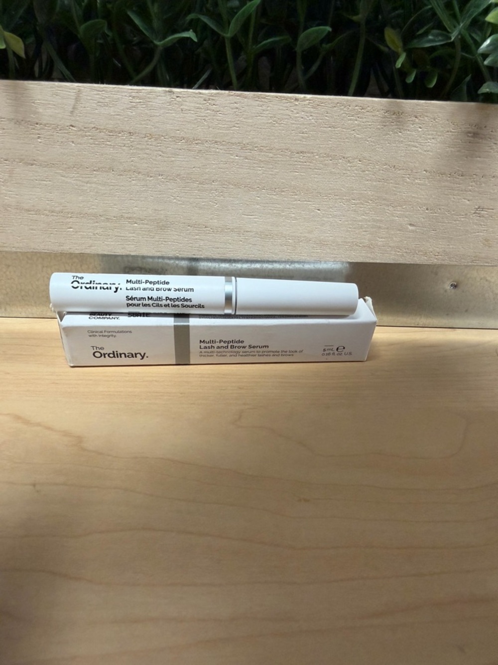 The Ordinary Multi-Peptide Lash & Brow Serum - NEW - Picture 2 of 7